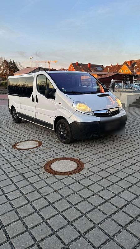 Gebraucht Opel Vivaro 90 PS (66 kW) 2013 Weiß Van / Kleinbus