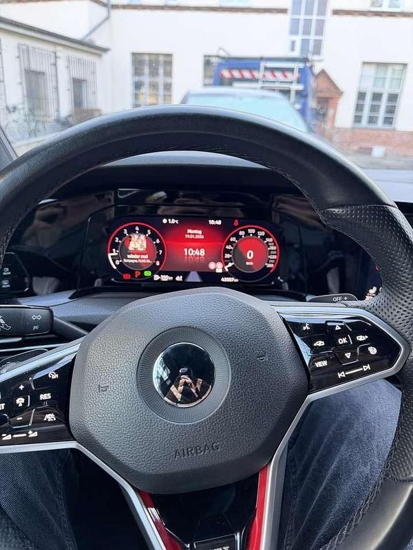 Gebraucht VW Golf VIII GTI 245 PS (180 kW) 2020 Limousine