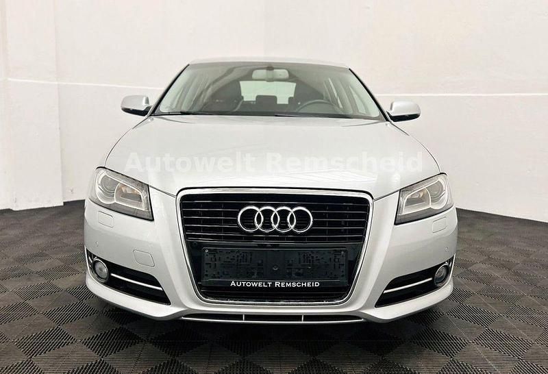 Gebraucht Audi A3 Ambiente 200 PS (147 kW) 2012 Silber Kleinwagen