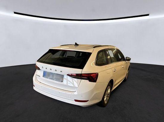 Gebraucht Skoda Octavia First Edition 150 PS (110 kW) 2021 Weiß Kombi
