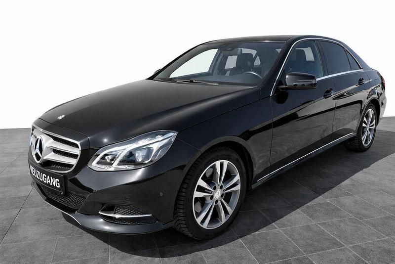 Gebraucht Mercedes E250 Avantgarde 204 PS (150 kW) 2018 Schwarz Limousine
