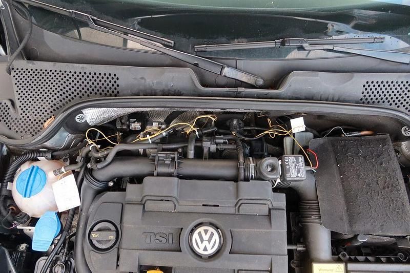 Gebraucht VW Beetle Sport 160 PS (117 kW) 2013 Grau Coupé