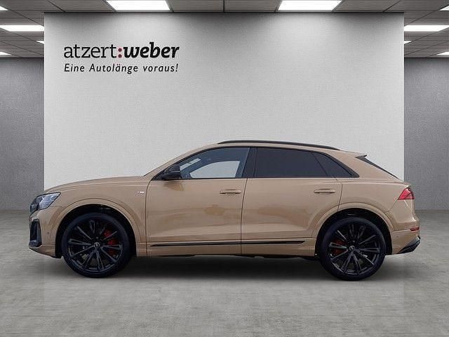 Neu Audi Q8 S-Line 286 PS (210 kW) 2026 Sakhirgold metallic SUV
