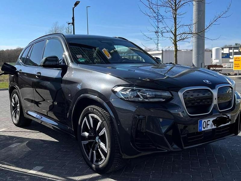 Gebraucht BMW iX3 Impressive 210 kW (286 PS) 2022 Grau SUV