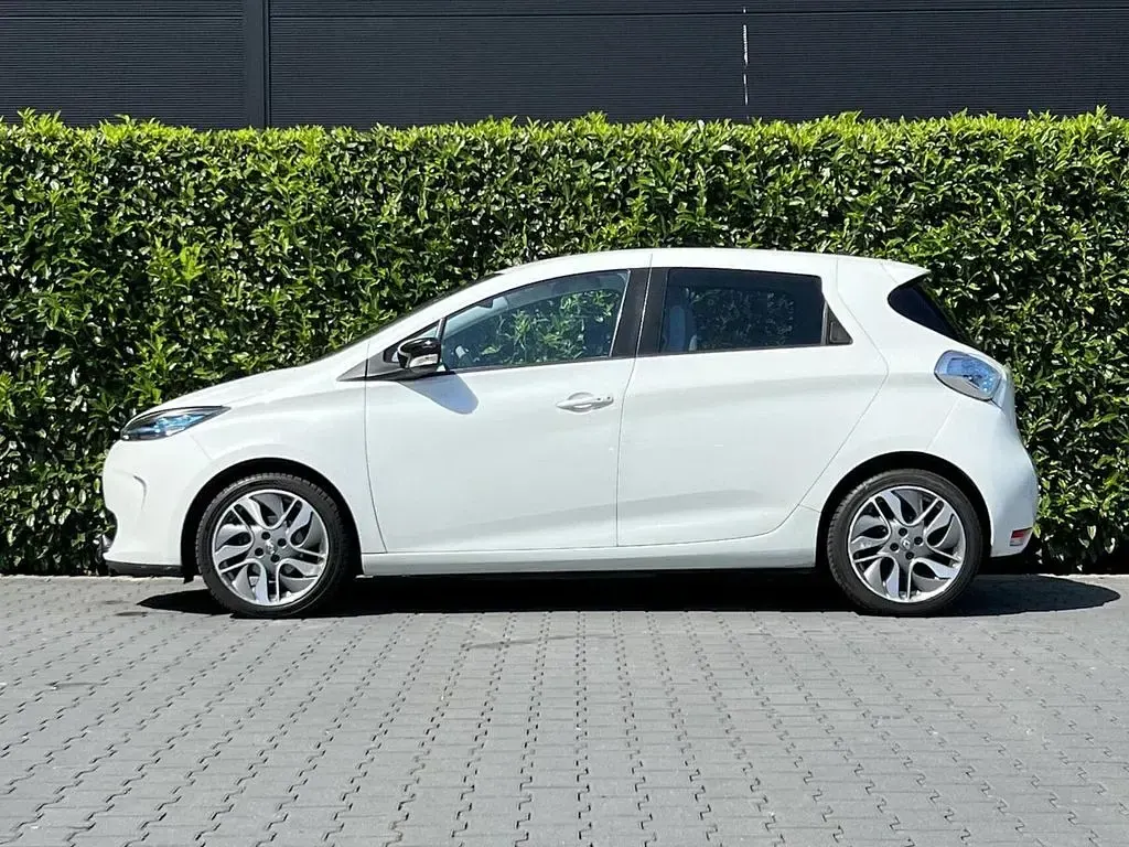 Gebraucht Renault Zoe Zen 64 kW (88 PS) 2013 Weiß Kleinwagen