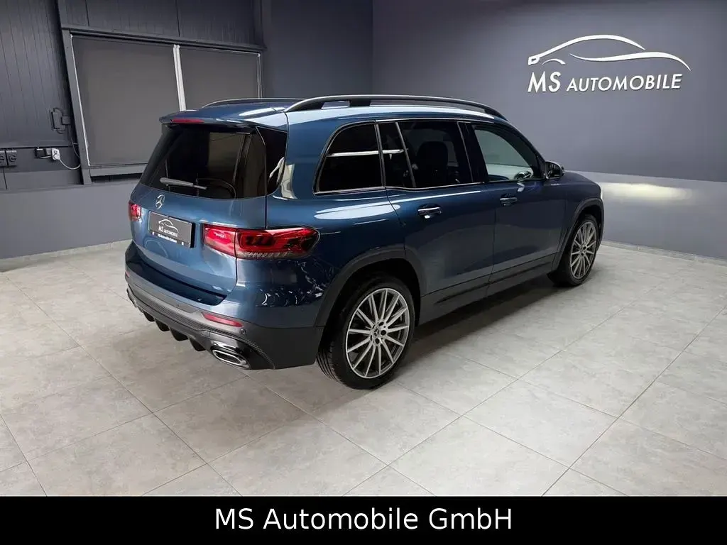Gebraucht Mercedes GLB200 AMG line 150 PS (110 kW) 2023 Blau SUV