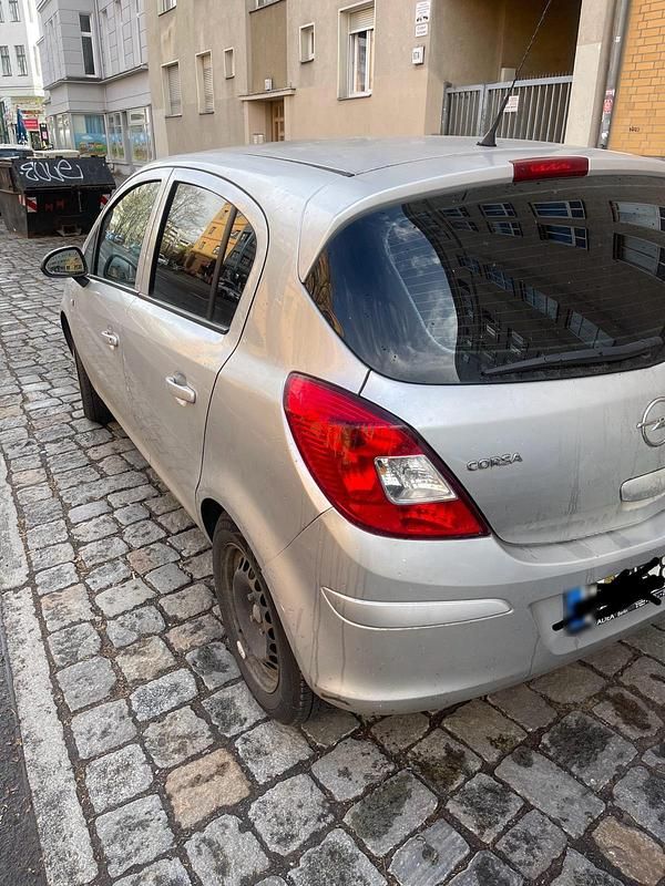 Gebraucht Opel Corsa 75 PS (55 kW) 2008 Kleinwagen