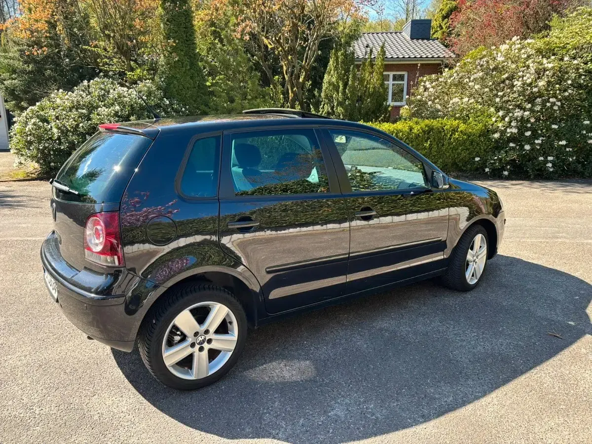Gebraucht VW Polo Edition 80 PS (58 kW) 2007 Schwarz Kleinwagen