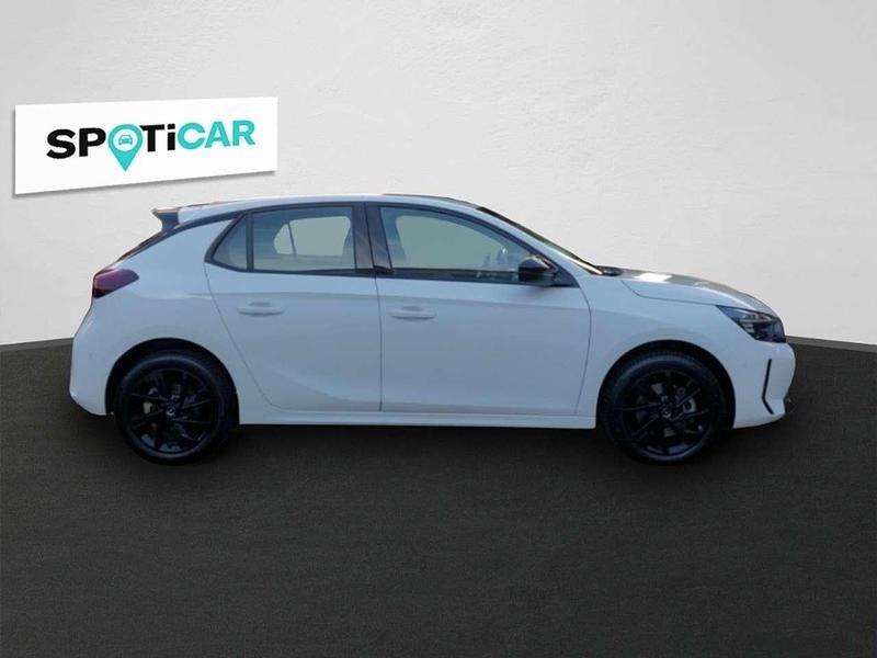 Gebraucht Opel Corsa 101 PS (74 kW) 2024 Lack weiss banquise/typ aussen Kleinwagen