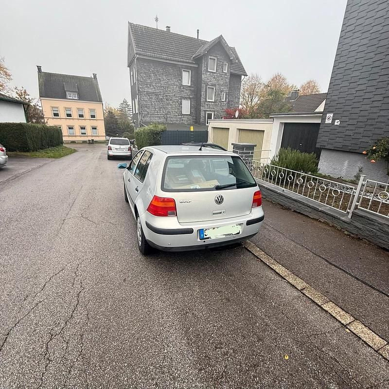 Gebraucht VW Golf III 77 PS (56 kW) 1997 Silber Limousine