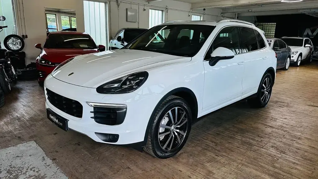 Gebraucht Porsche Cayenne S 420 PS (308 kW) 2015 Weiß SUV