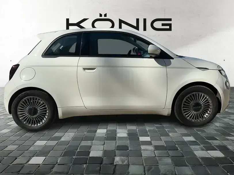 Gebraucht Fiat 500e Basis 86 kW (118 PS) 2023 Weiß Limousine