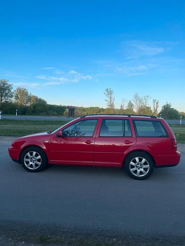 Gebraucht VW Golf IV 130 PS (95 kW) 2005 Rot Kombi