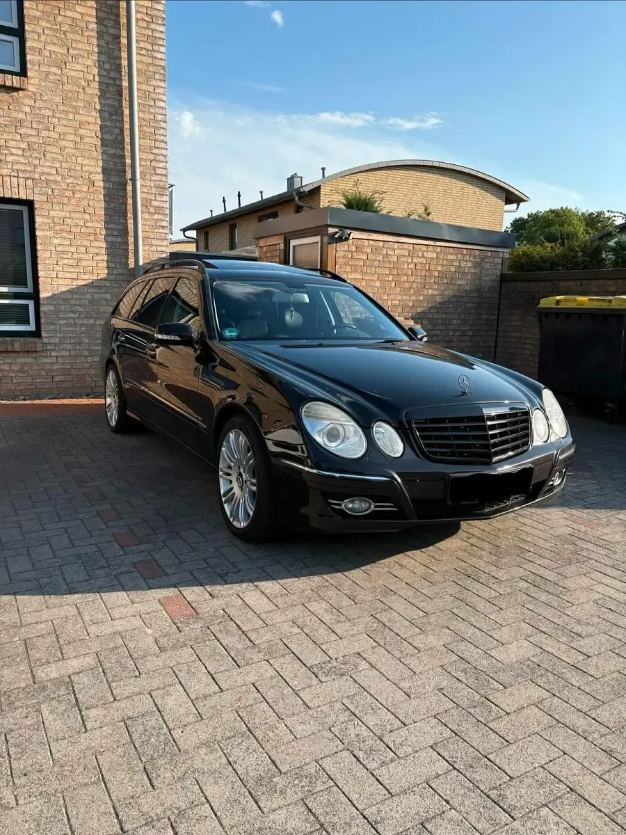 Gebraucht Mercedes E280 Avantgarde 231 PS (169 kW) 2008 Schwarz Kombi