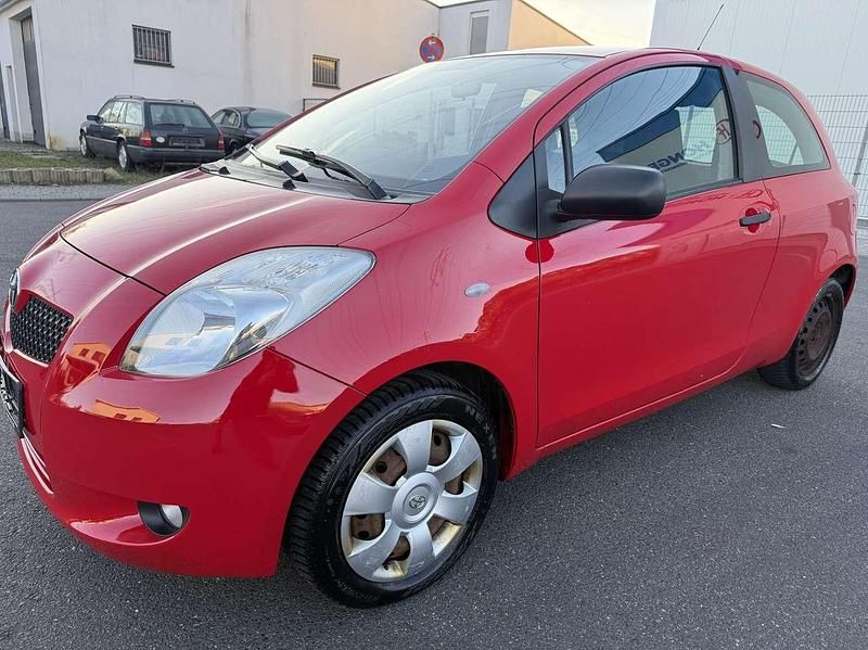 Gebraucht Toyota Yaris Cool 87 PS (63 kW) 2008 Super red 5 Kleinwagen