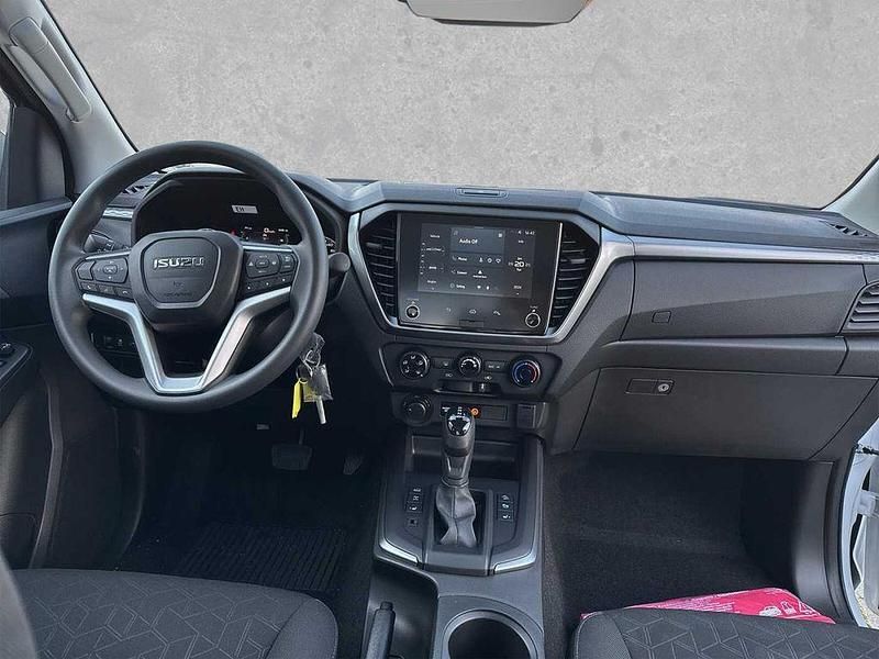 Neu Isuzu D-Max 163 PS (119 kW) 2026 Weiss SUV