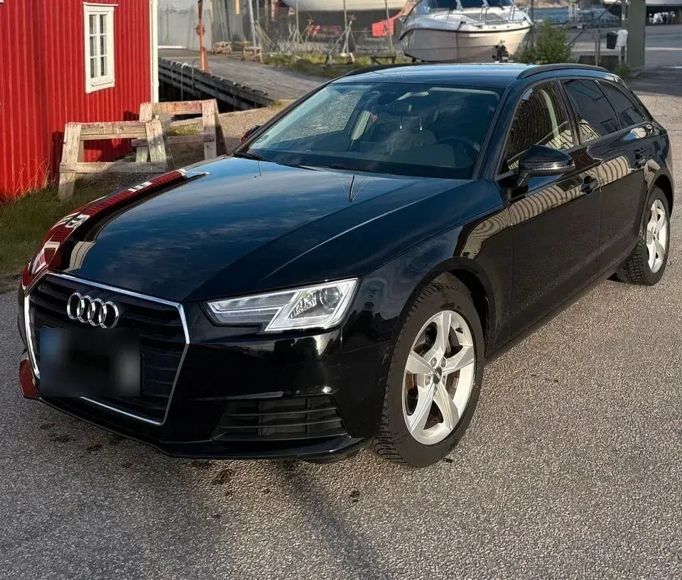 Gebraucht Audi A4 150 PS (110 kW) 2018 Schwarz Kombi