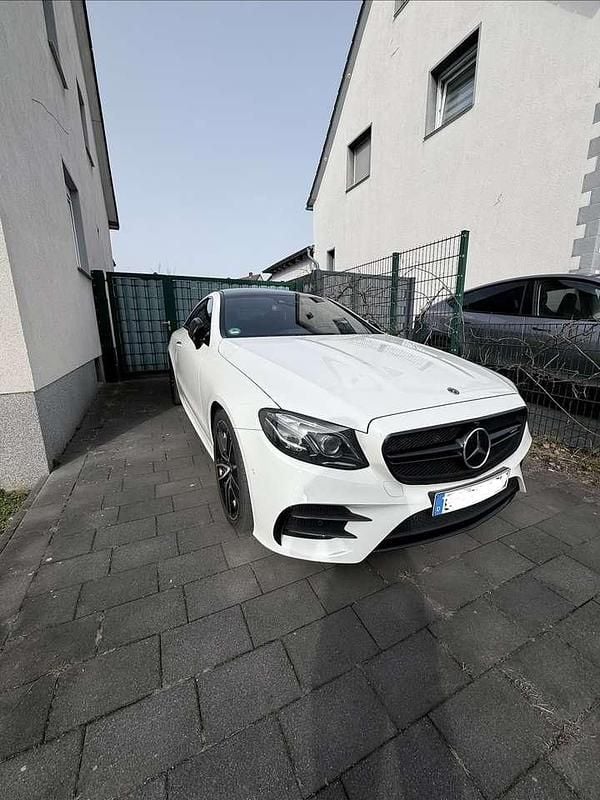Gebraucht Mercedes E53 AMG AMG 435 PS (319 kW) 2019 Weiß Coupé