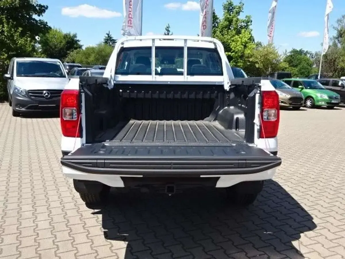 Neu Ford Ranger XLT 170 PS (125 kW) 2025 Frozen white Pickup