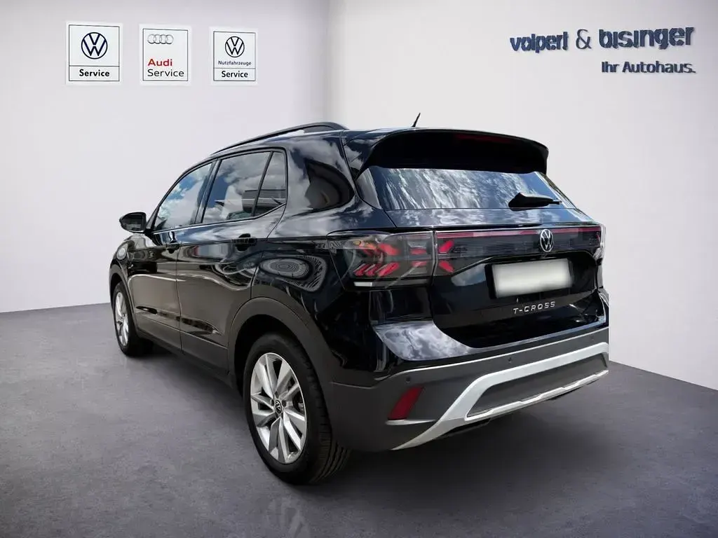 Gebraucht VW T-Cross Life 116 PS (85 kW) 2025 Schwarz SUV
