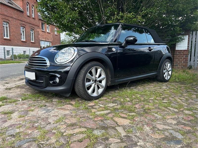 Schwarz Gebraucht 2013 Mini Cooper Chili Kleinwagen | 7.700 € (Fairer Preis) - Bild 1/4