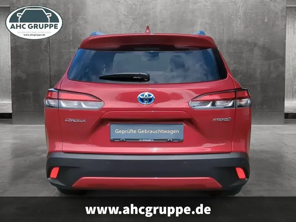 Gebraucht Toyota Corolla Cross Comfort 197 PS (144 kW) 2023 Rot SUV