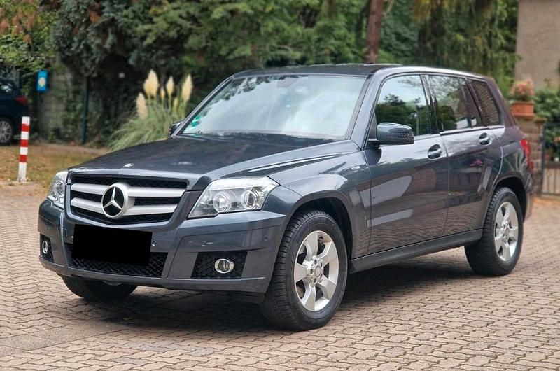 Grau Gebraucht 2010 Mercedes GLK220 SUV | 11.400 € (Guter Preis) - Bild 1/4
