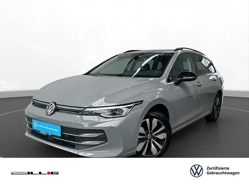 Mondsteingrau Gebraucht 2025 VW Golf VIII Goal Kombi | 26.980 € (Superpreis) - Bild 1/4