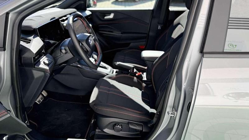 Gebraucht Ford Puma ST-Line 155 PS (114 kW) 2025 Solarsilber SUV