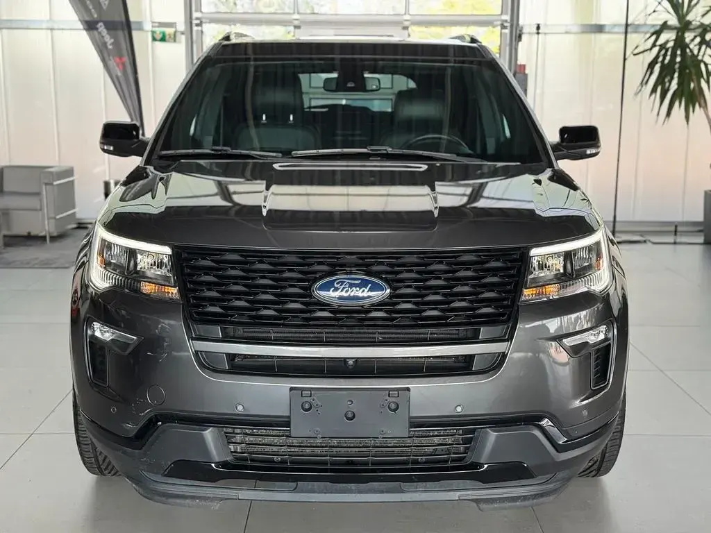 Gebraucht Ford Explorer Sport 370 PS (272 kW) 2018 Grau SUV