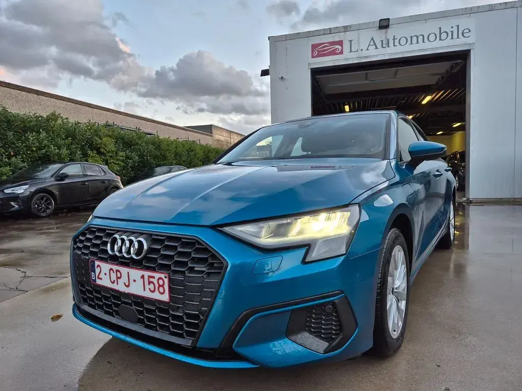 Gebraucht Audi A3 204 PS (150 kW) 2022 Blau Limousine