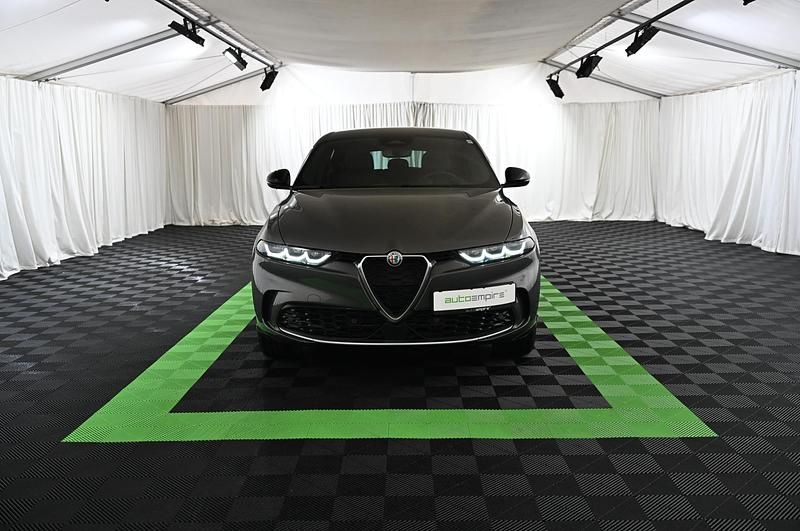 Gebraucht Alfa Romeo Tonale Ti 280 PS (205 kW) 2024 Grau SUV
