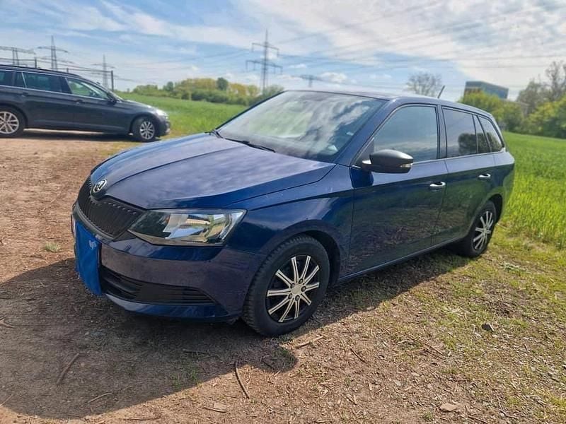 Blau Gebraucht 2016 Skoda Fabia Kombi | 4.950 € (Fairer Preis) - Bild 1/4