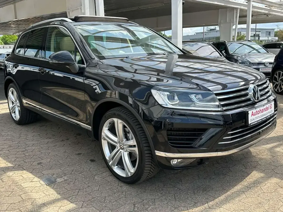 Używany VW Touareg Terrain Tech 262 KM (192 kW) 2015 Czarny SUV