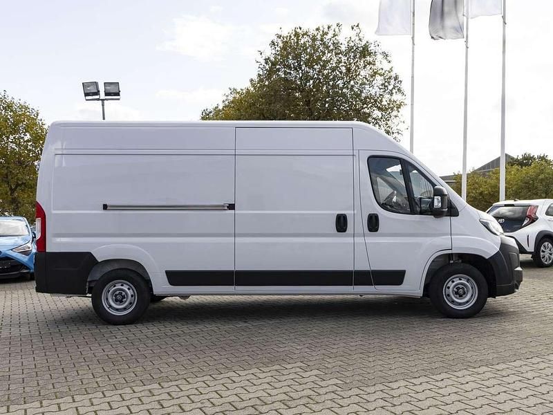Gebraucht Toyota Proace 140 PS (102 kW) 2024 Weiß Van / Kleinbus