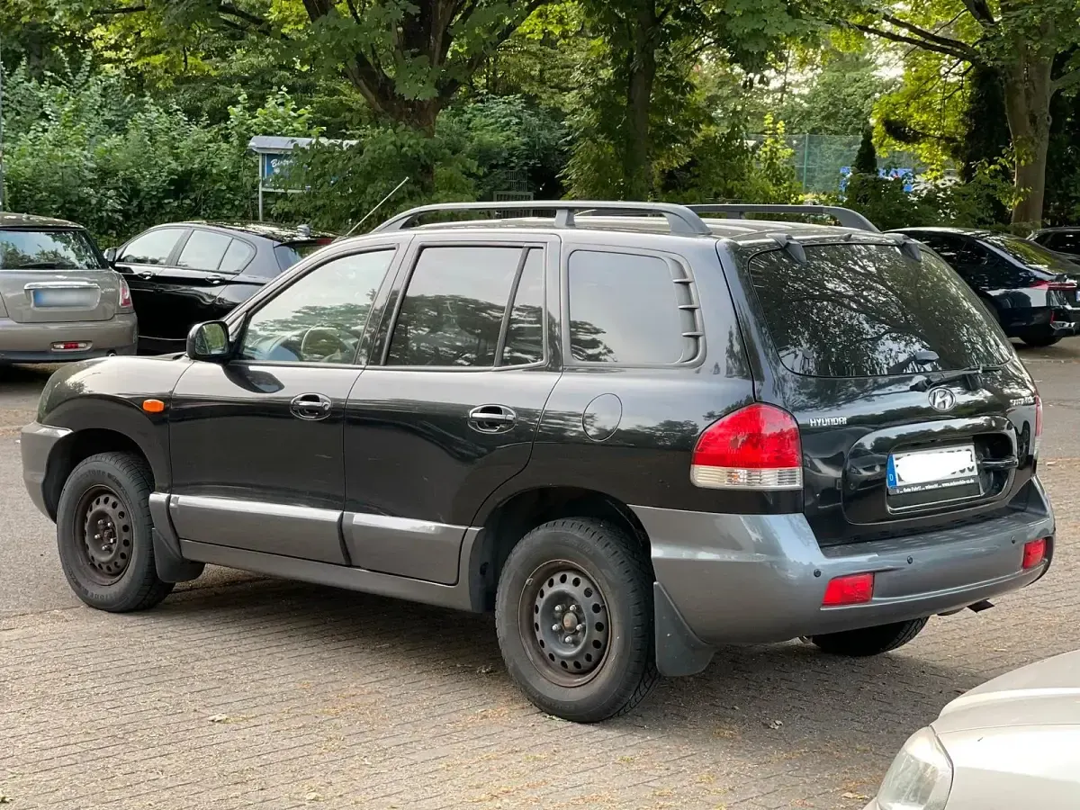 Gebraucht Hyundai Santa Fe GLS 146 PS (107 kW) 2005 Schwarz SUV