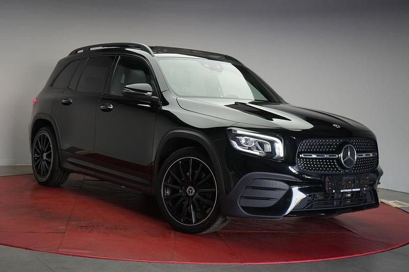 Schwarz Gebraucht 2021 Mercedes GLB220 AMG SUV | 27.400 € (Guter Preis) - Bild 1/4