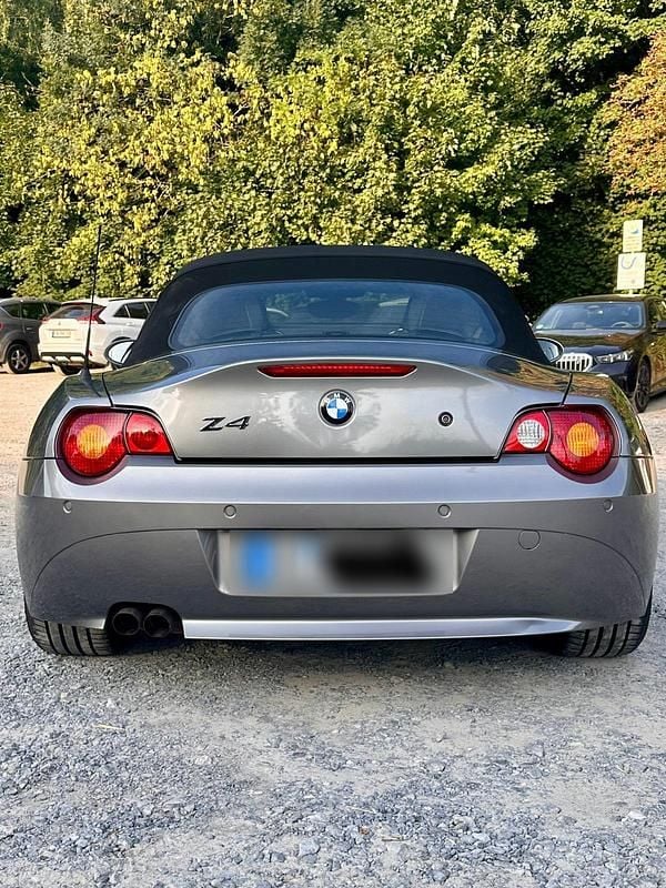 Gebraucht BMW Z4 231 PS (169 kW) 2003 Silber Cabrio
