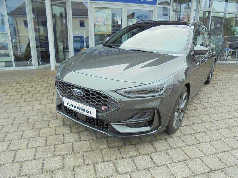 Gebraucht Ford Focus ST 280 PS (205 kW) 2023 Grau Limousine