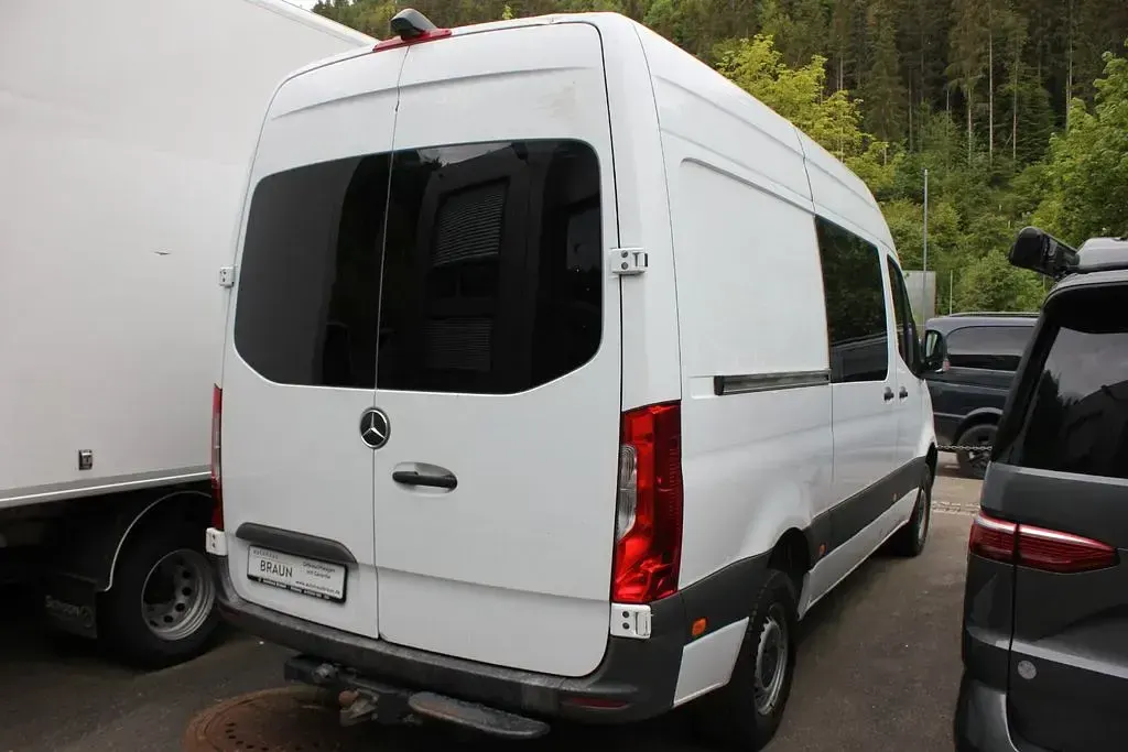 Gebraucht Mercedes Sprinter 170 PS (125 kW) 2021 Arktikweiss Van
