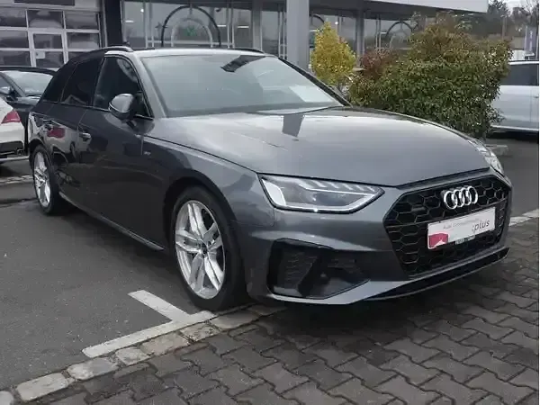 Gebraucht Audi A4 S-Line 265 PS (194 kW) 2023 Daytonagrau perleffekt Kombi