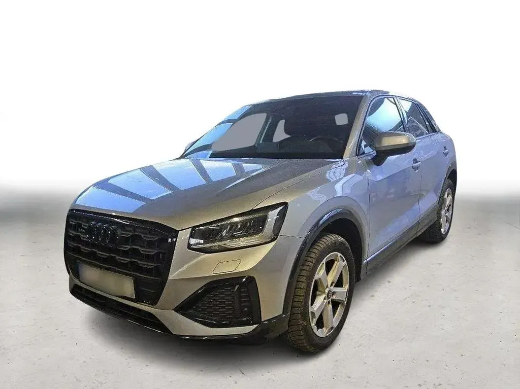 Gebraucht Audi Q2 Advanced 150 PS (110 kW) 2023 Silber SUV