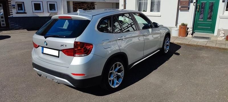 Usata BMW X1 Efficient Dynamics 184 CV (135 kW) 2014 Argento SUV