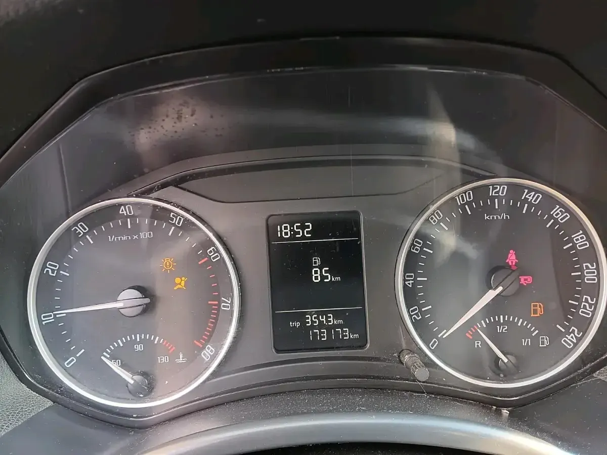 Gebraucht Skoda Octavia 102 PS (75 kW) 2009 Weiß Kombi