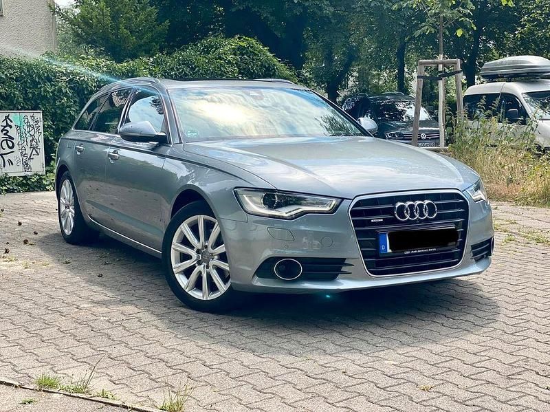 Gebraucht Audi A6 204 PS (150 kW) 2011 Grau Kombi
