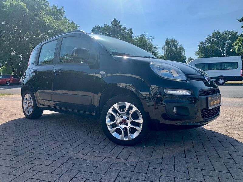 Schwarz Gebraucht 2016 Fiat Panda Kleinwagen | 5.999 € (Fairer Preis) - Bild 1/4