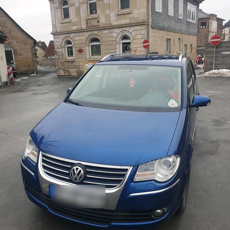 Blau Gebraucht 2009 VW Touran Van / Kleinbus | 2.000 € (Superpreis) - Bild 1/3