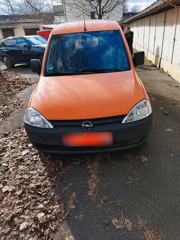 Usata Opel Combo 101 CV (74 kW) 2006 Arancione Monovolume