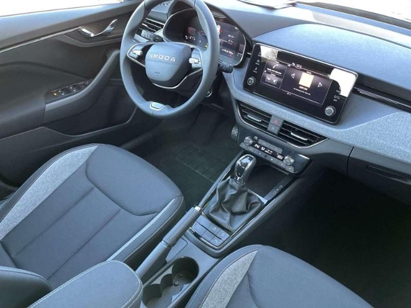 Neu Skoda Kamiq Selection 116 PS (85 kW) 2026 Graphitegrau metallic SUV