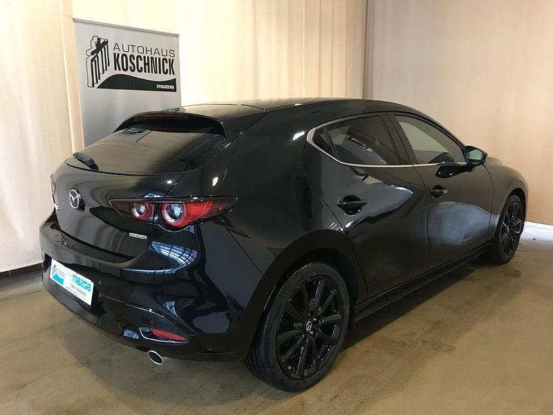 Gebraucht Mazda 3 Nagisa 122 PS (89 kW) 2024 Jet black Limousine